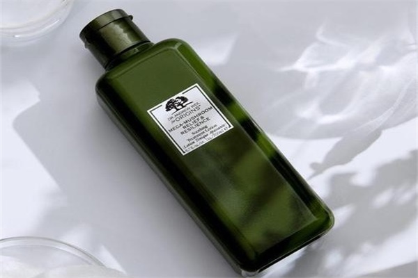 悦木之源菌菇水含酒精吗