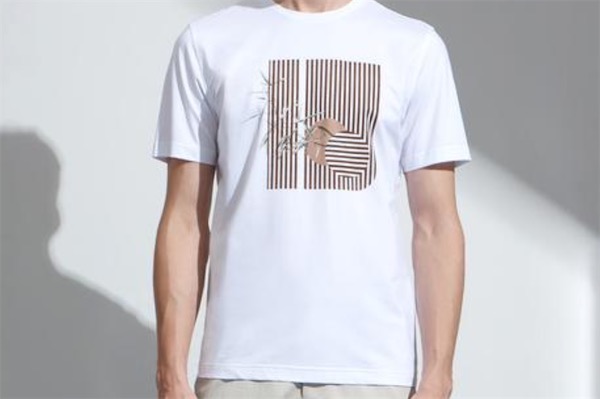 vasto属于几线品牌的服装