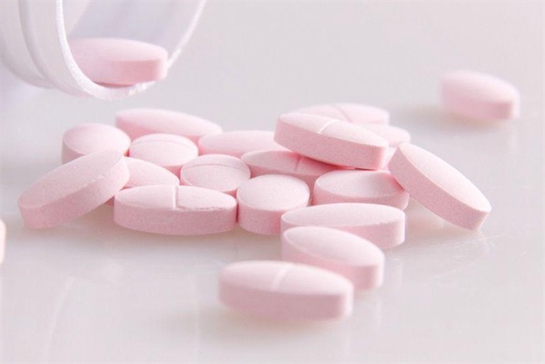 维生素a能淡化痘印吗