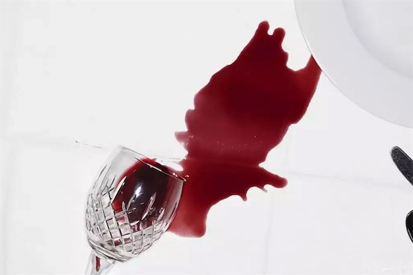 真丝上面的红酒怎么去除