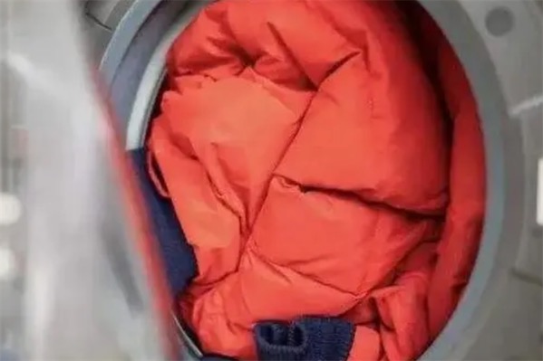 棉服机洗后成坨怎么办