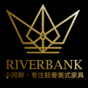 小河畔